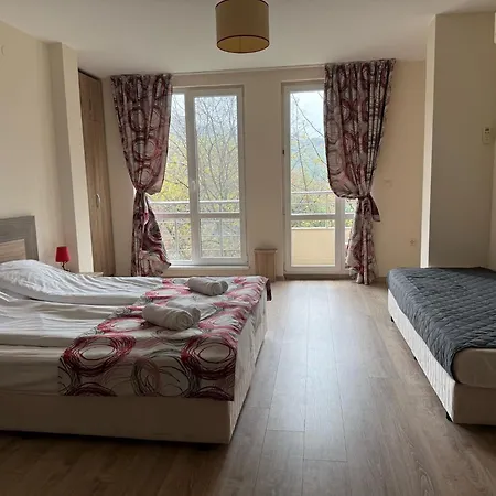 View Διαμέρισμα Σαντάνσκι