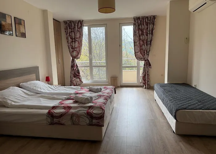 View Διαμέρισμα Σαντάνσκι